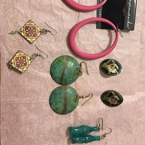 5 pairs of vintage earrings. Coca Cola, hoops, gold tone.
